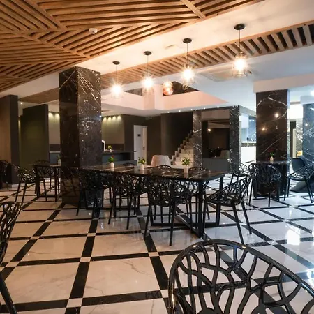 Hotel Estera Silent