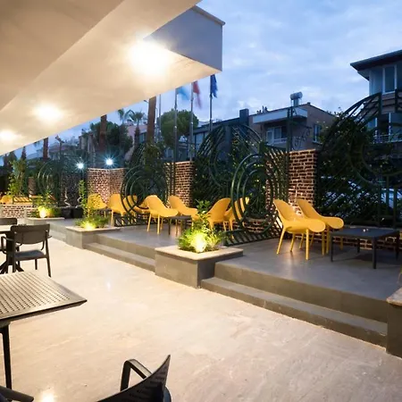 Hotel Estera Silent