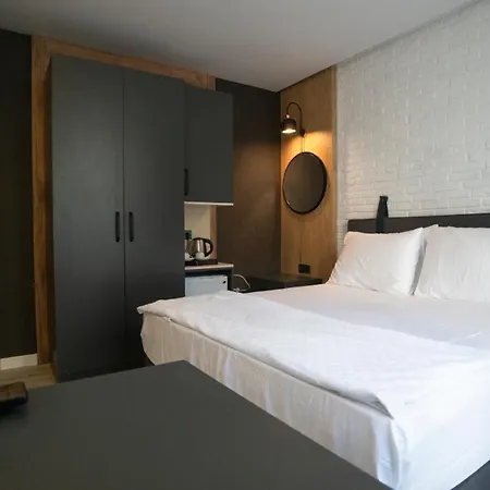 Estera Silent Hotel *