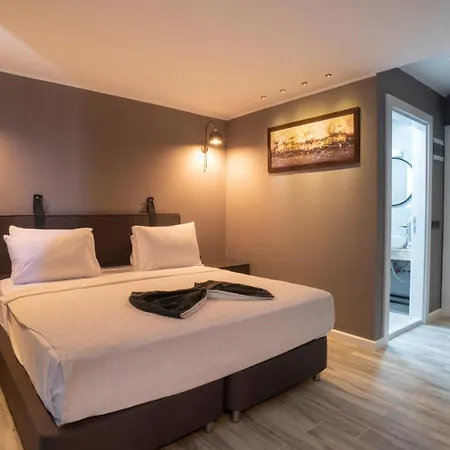 Estera Silent Hotel *